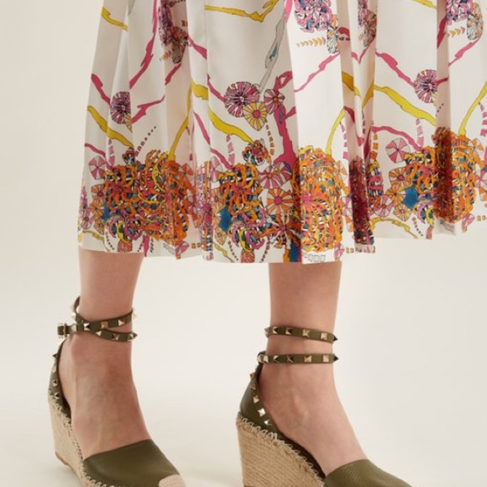 Valentino Rockstud Espadrille Wedges - Picture 3 of 8